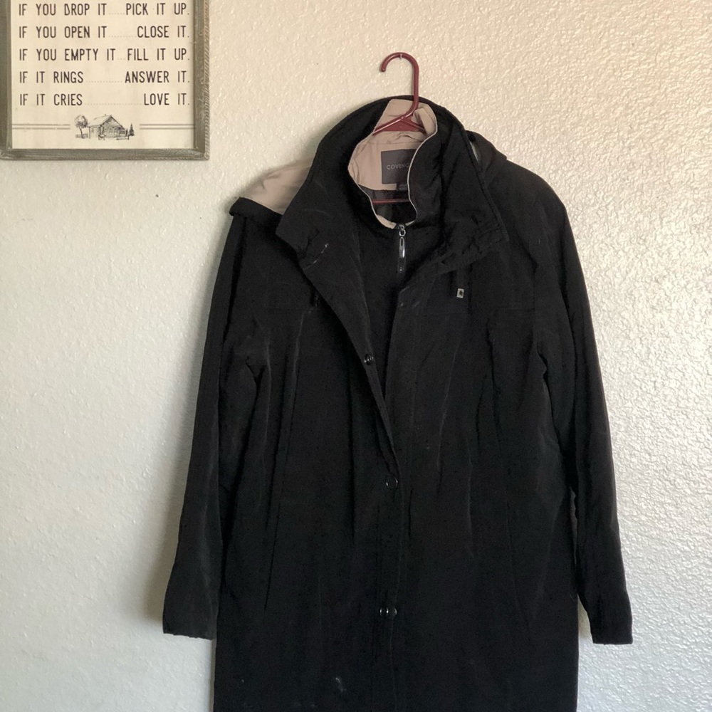 Covington coat in GREAT condition! No rips, tears or stains.